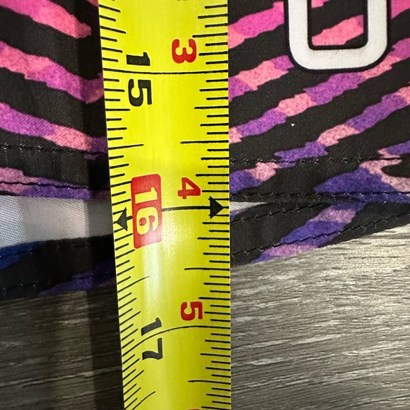 Quicksilver High Line Board Shorts Stripe Black, Red & Yellow, Boys, SZ 25. NEW - Picture 9 of 11